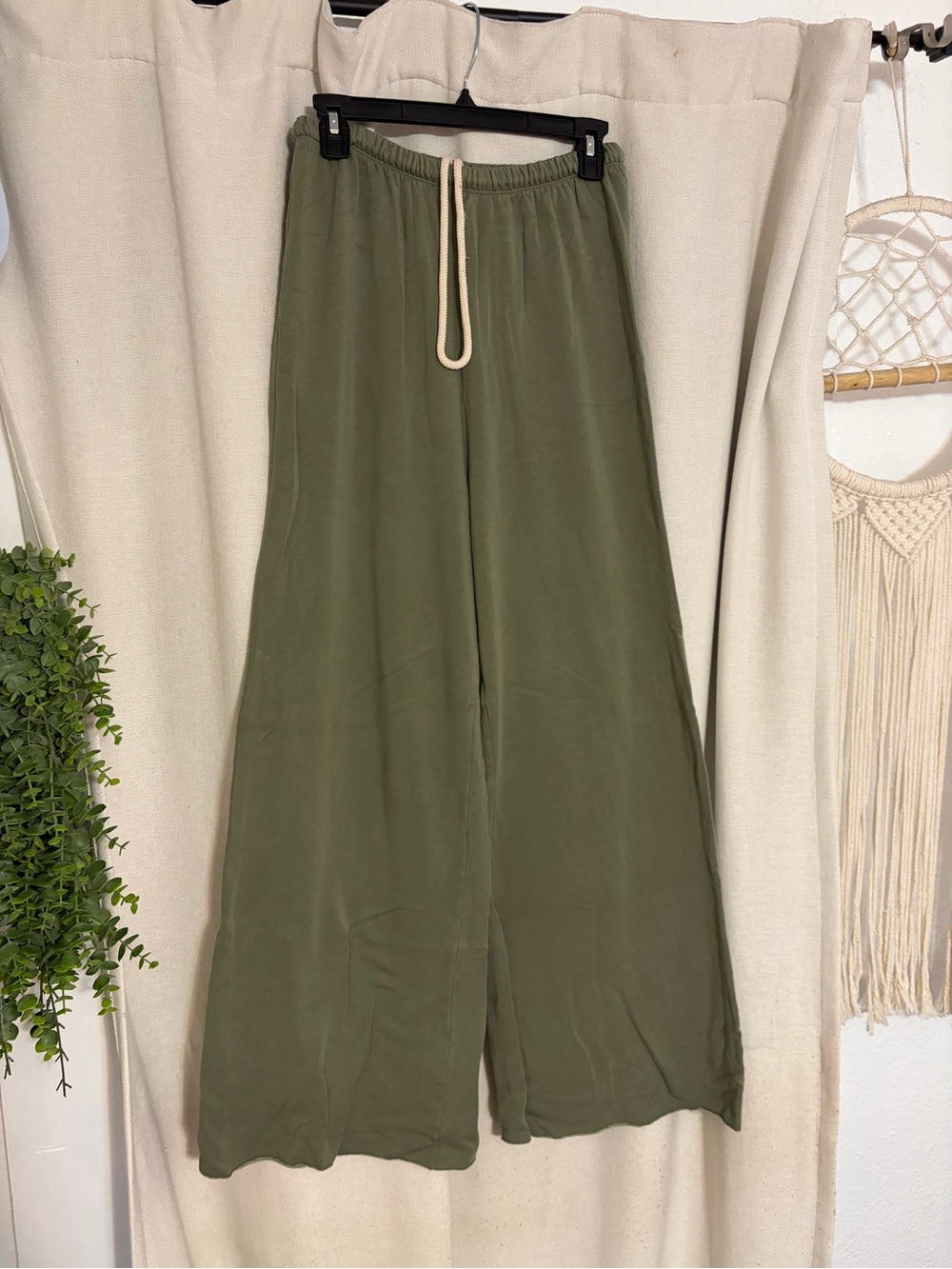 Aerie Offline Wide Leg Sweatpants